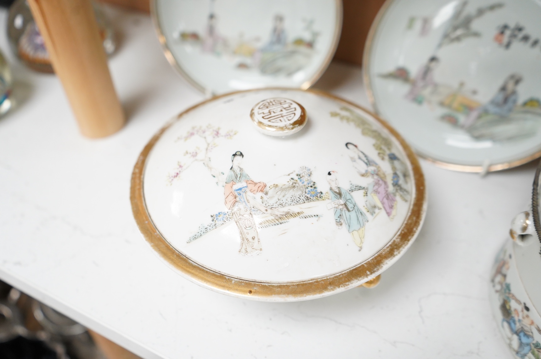 A Chinese Republic period famille rose stacking box, two dishes and a bowl and cover, largest 14cm